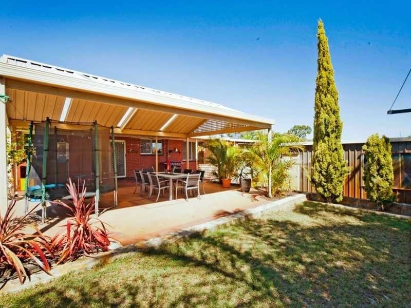 65 Embleton Avenue, Embleton WA 6062