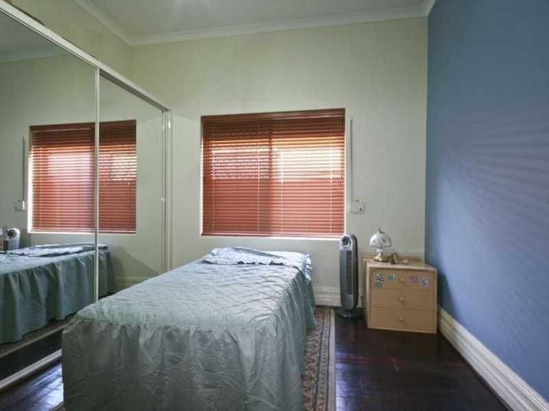 14A Nurstead Avenue, Bassendean WA 6054