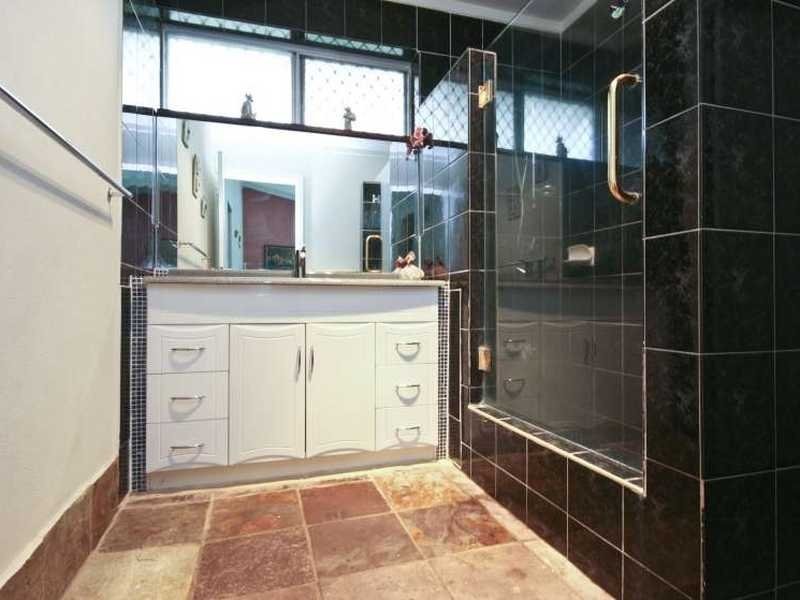 14A Nurstead Avenue, Bassendean WA 6054