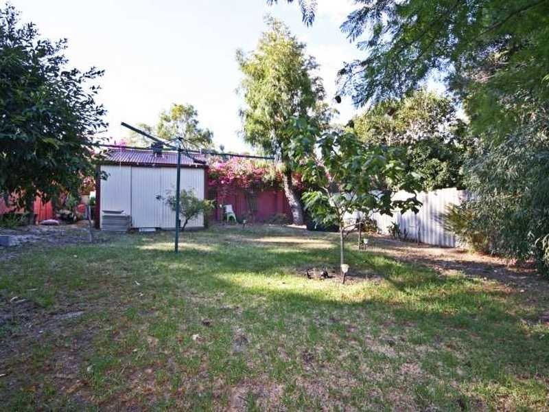 14A Nurstead Avenue, Bassendean WA 6054