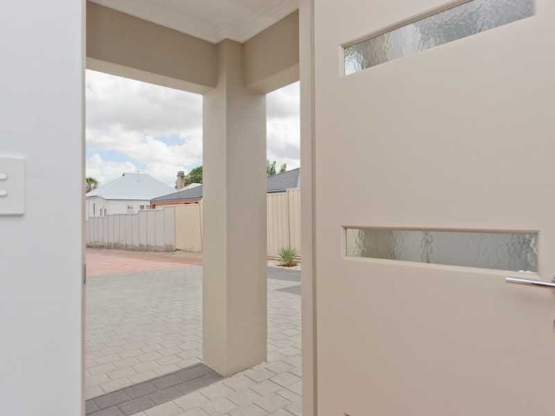 42B Beechboro Road, Bayswater WA 6053