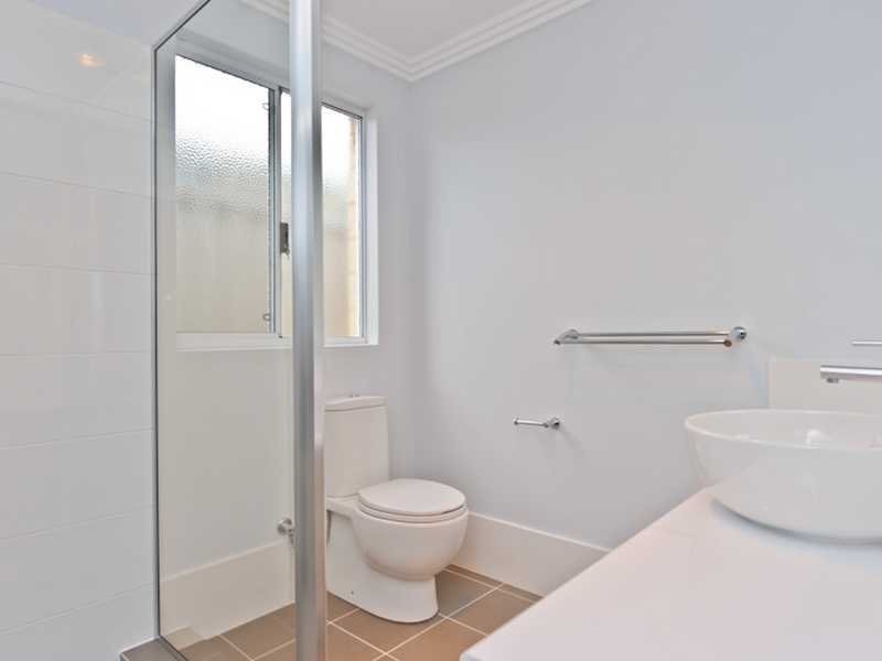 42B Beechboro Road, Bayswater WA 6053