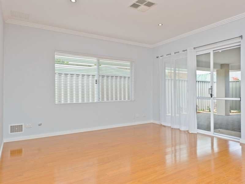 42B Beechboro Road, Bayswater WA 6053