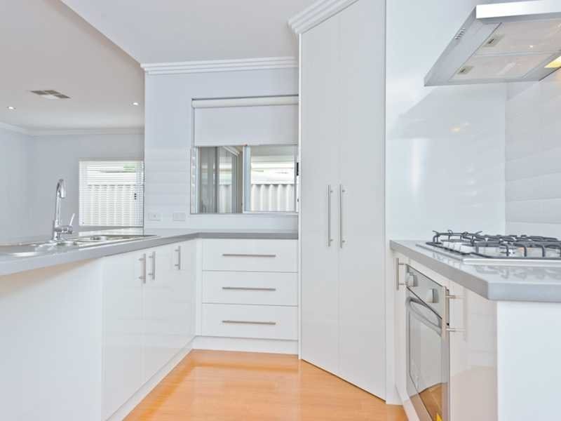 42B Beechboro Road, Bayswater WA 6053