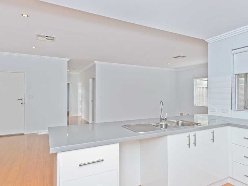 42B Beechboro Road, Bayswater WA 6053