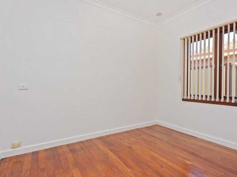 128A Broun Avenue, Embleton WA 6062