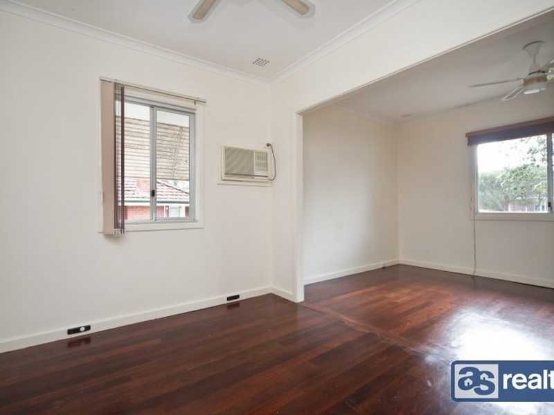 7 Bromley Street, Embleton WA 6062