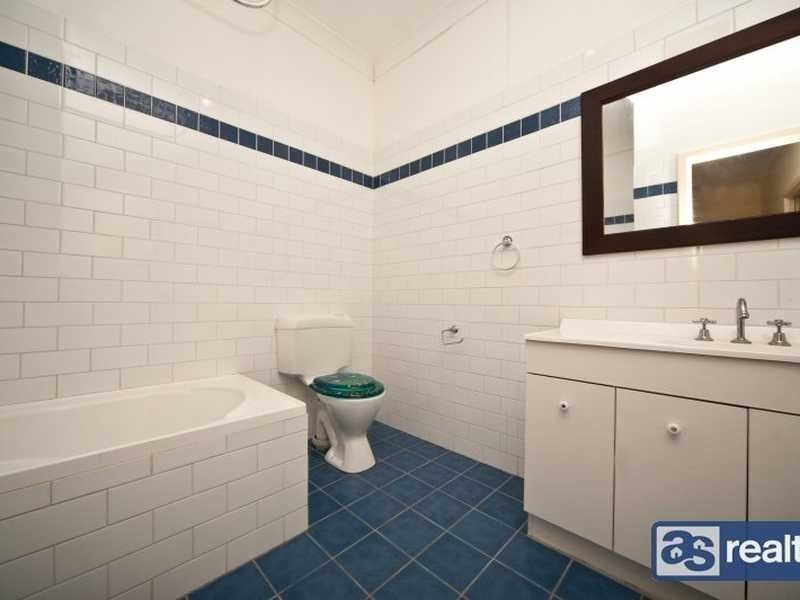 7 Bromley Street, Embleton WA 6062