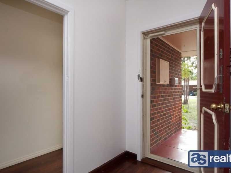 7 Bromley Street, Embleton WA 6062