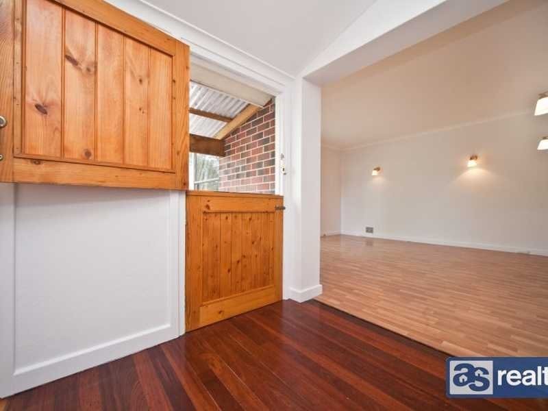 7 Bromley Street, Embleton WA 6062