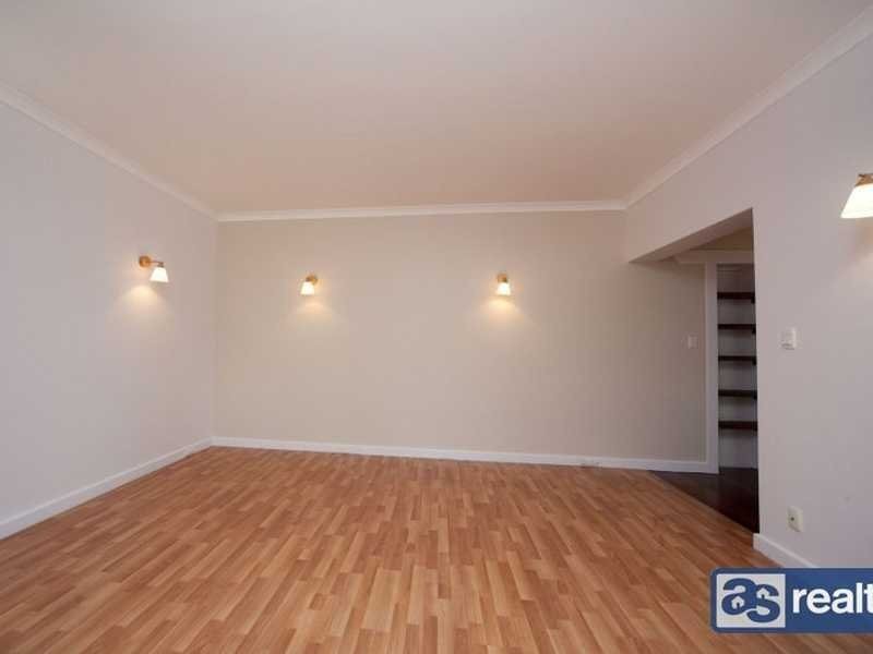 7 Bromley Street, Embleton WA 6062