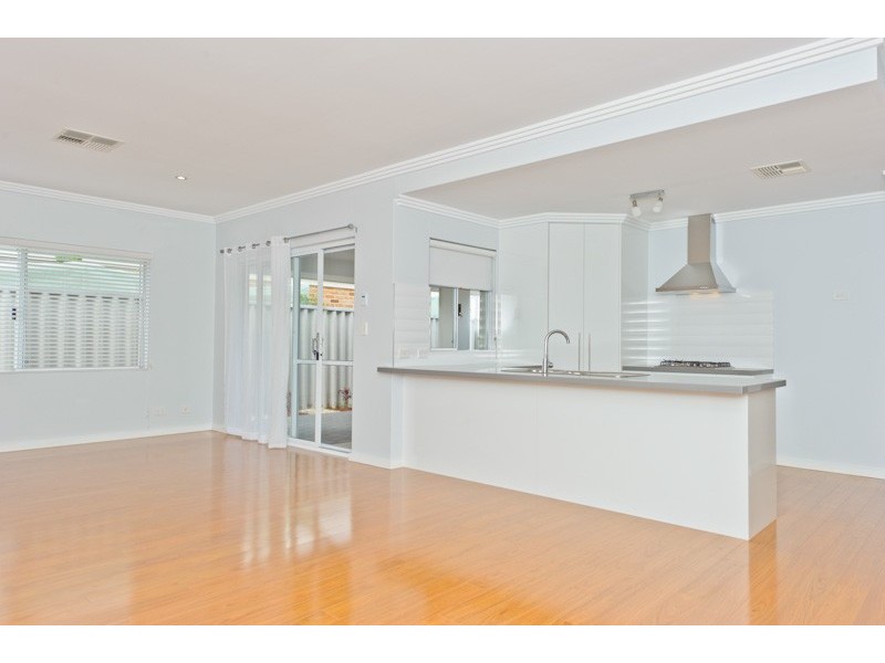 42B Beechboro Road, Bayswater WA 6053