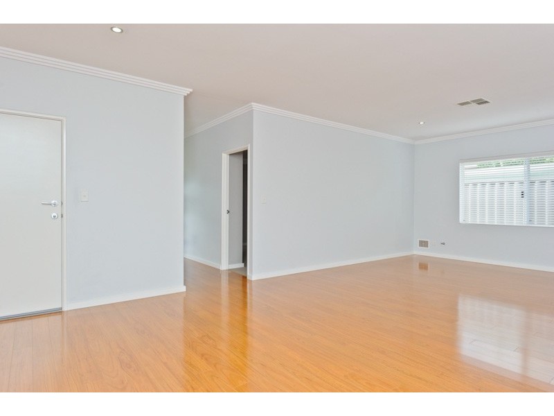 42B Beechboro Road, Bayswater WA 6053