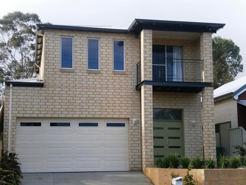 7 Hamilton Street, Bayswater WA 6053