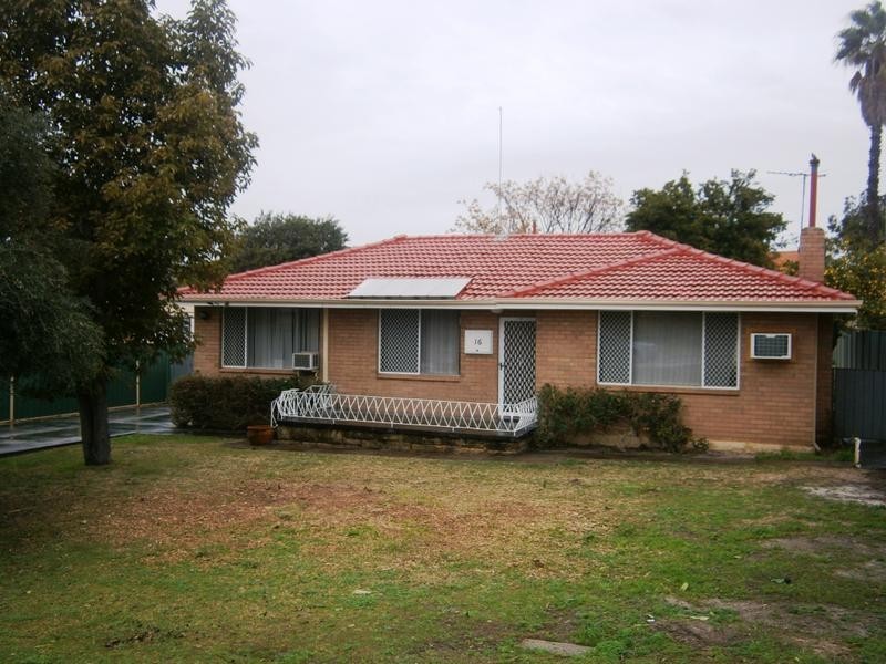16 Sanderson Street, Embleton WA 6062