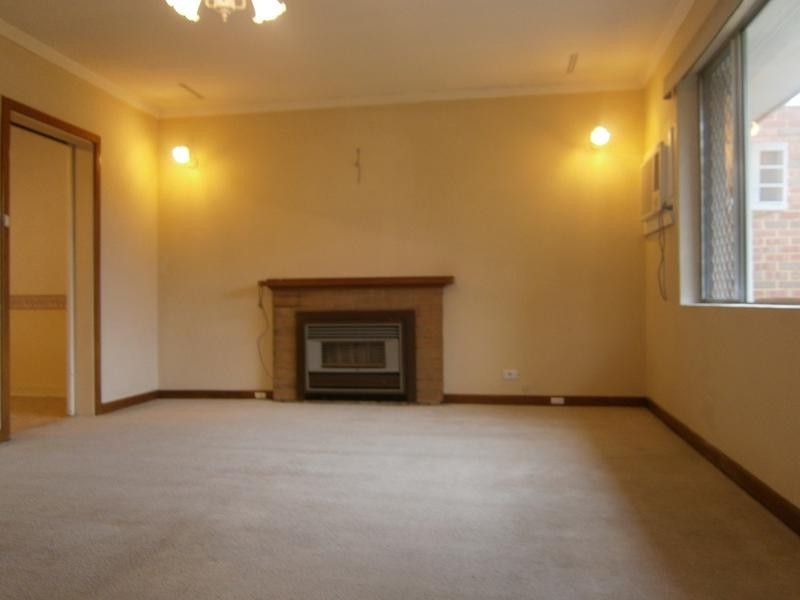 16 Sanderson Street, Embleton WA 6062