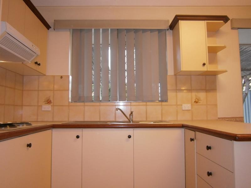 16 Sanderson Street, Embleton WA 6062