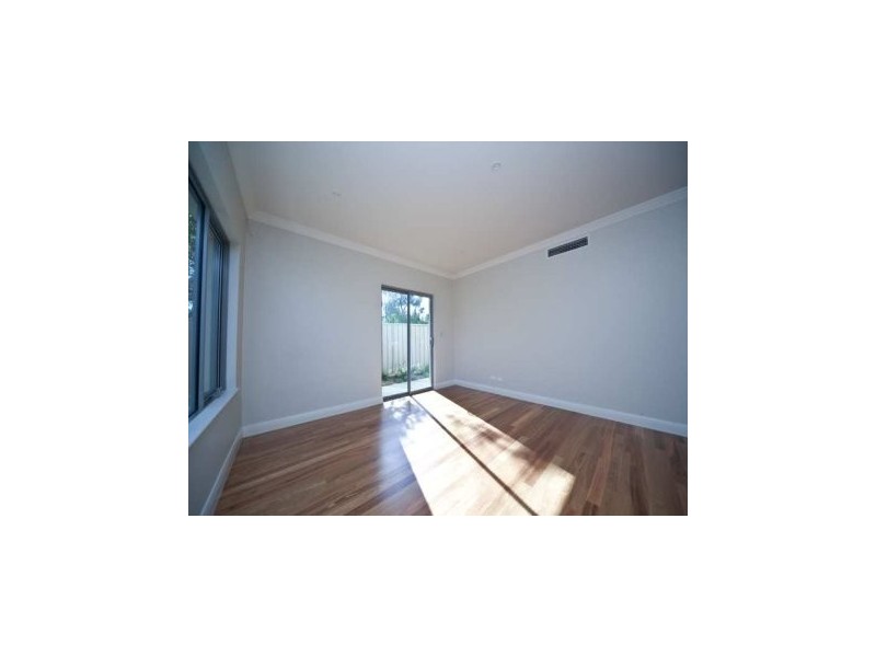 34C Bassendean Parade, Bassendean WA 6054