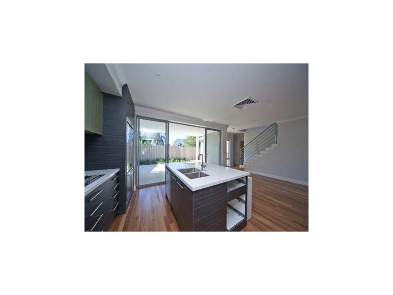 34C Bassendean Parade, Bassendean WA 6054