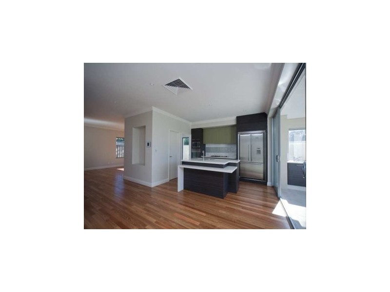 34C Bassendean Parade, Bassendean WA 6054