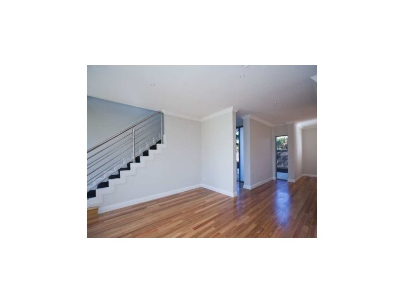 34C Bassendean Parade, Bassendean WA 6054