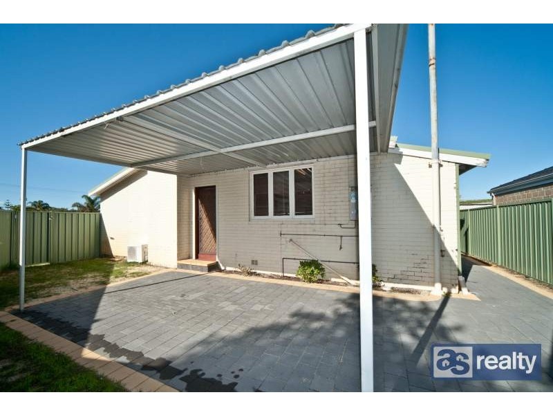 15 Wade Street, Embleton WA 6062