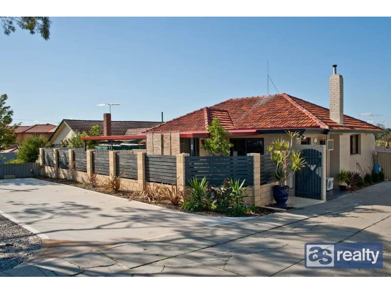 20 Mallion St, Embleton WA 6062