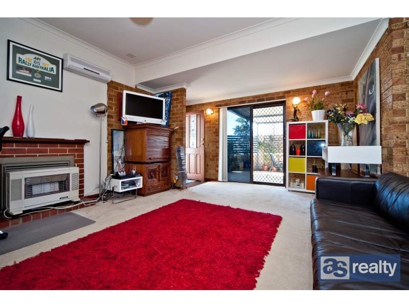 20 Mallion St, Embleton WA 6062