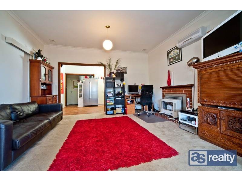 20 Mallion St, Embleton WA 6062