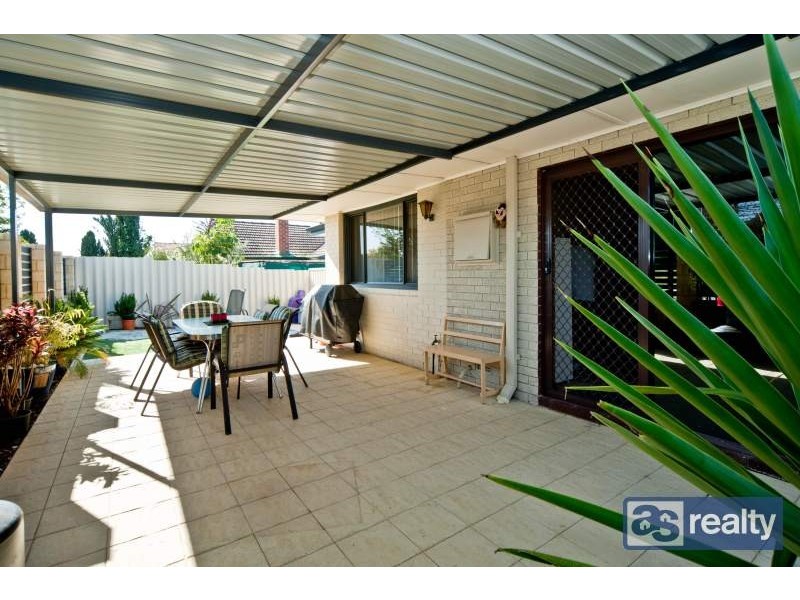 20 Mallion St, Embleton WA 6062