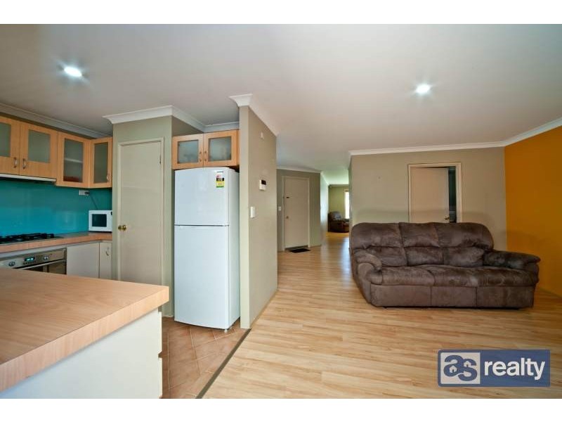 7 Essex Street, Bayswater WA 6053