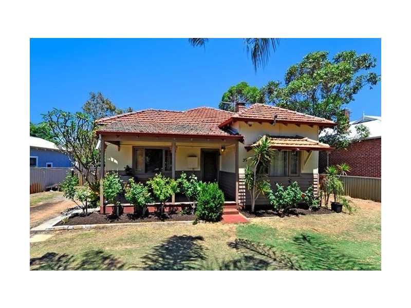 39 Clavering Road, Bayswater WA 6053
