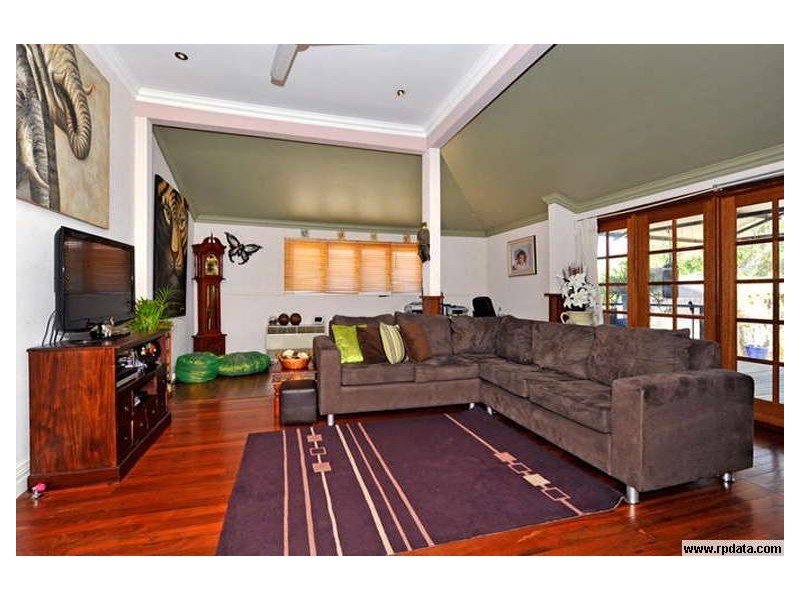 39 Clavering Road, Bayswater WA 6053