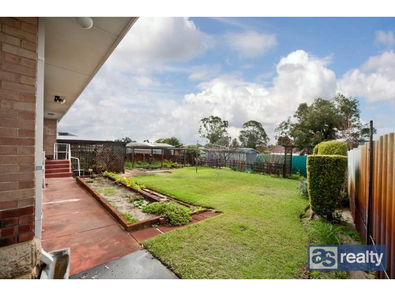 124 Drake Street, Embleton WA 6062