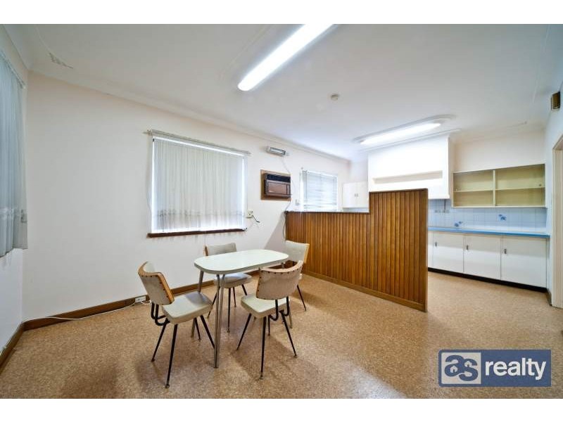 124 Drake Street, Embleton WA 6062