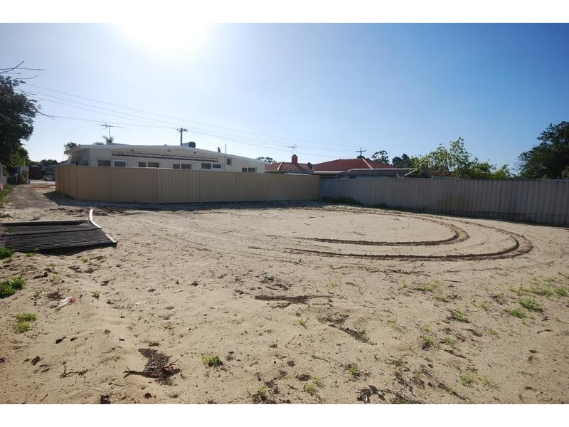 38A Irwin Road, Embleton WA 6062