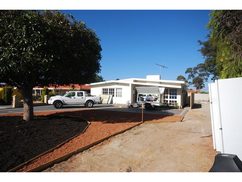 38A Irwin Road, Embleton WA 6062