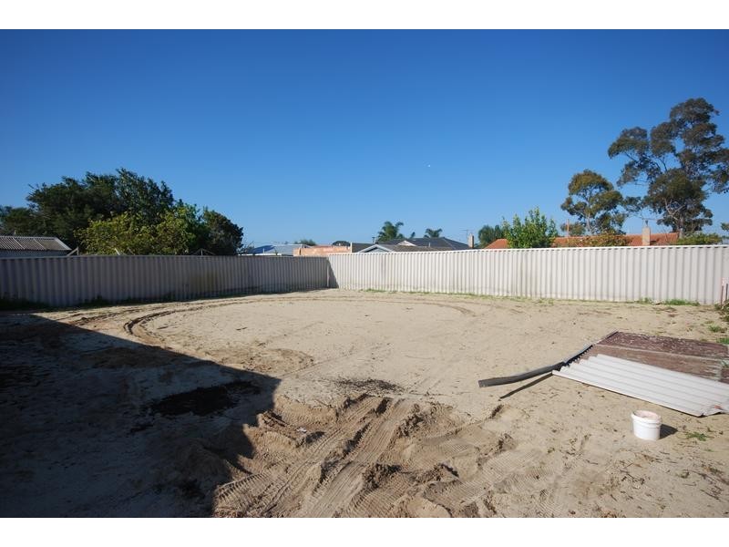 38A Irwin Road, Embleton WA 6062