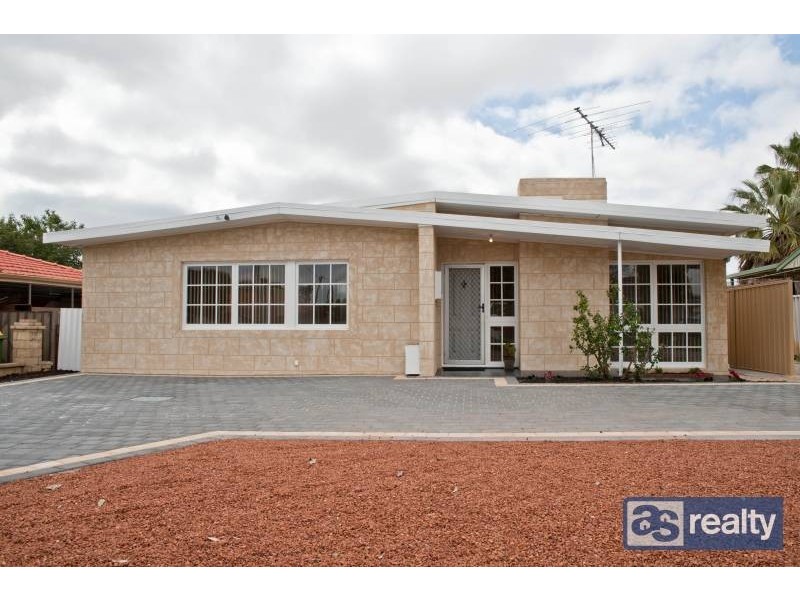 38 Irwin Road, Embleton WA 6062