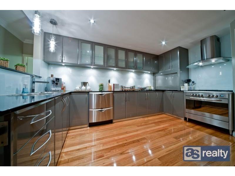 17A Salisbury St, Bayswater WA 6053