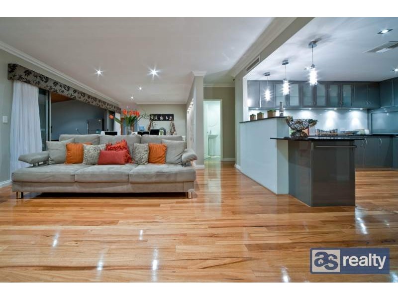 17A Salisbury St, Bayswater WA 6053