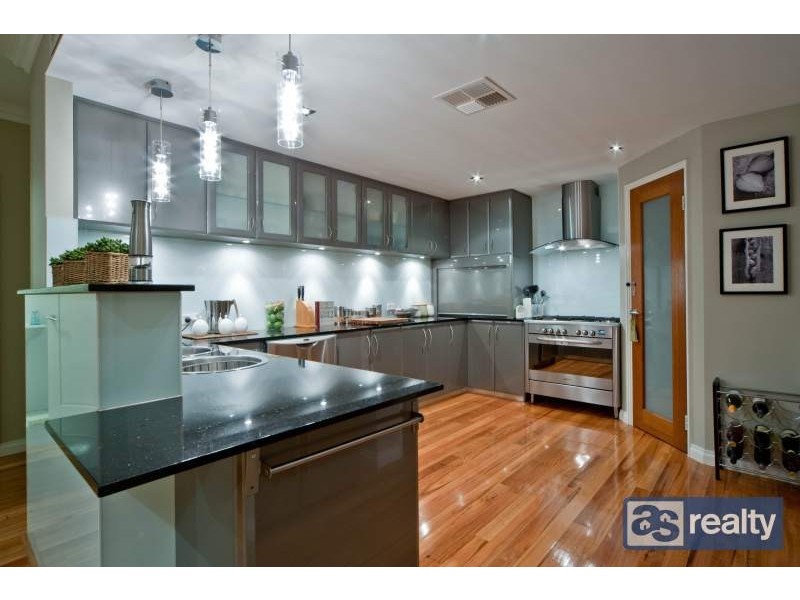 17A Salisbury St, Bayswater WA 6053