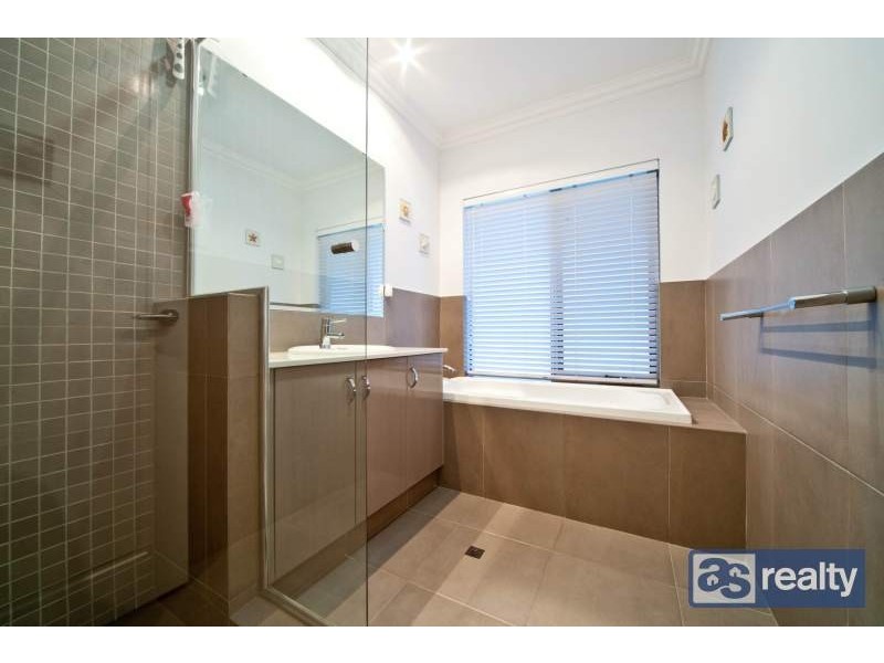 17A Salisbury St, Bayswater WA 6053