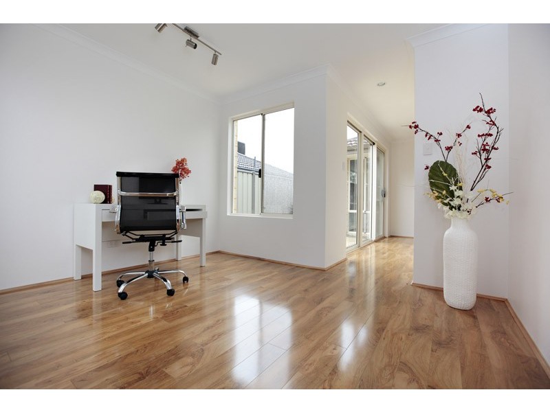 71 Katanning Street, Bayswater WA 6053