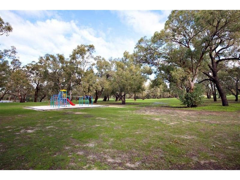 71 Katanning Street, Bayswater WA 6053