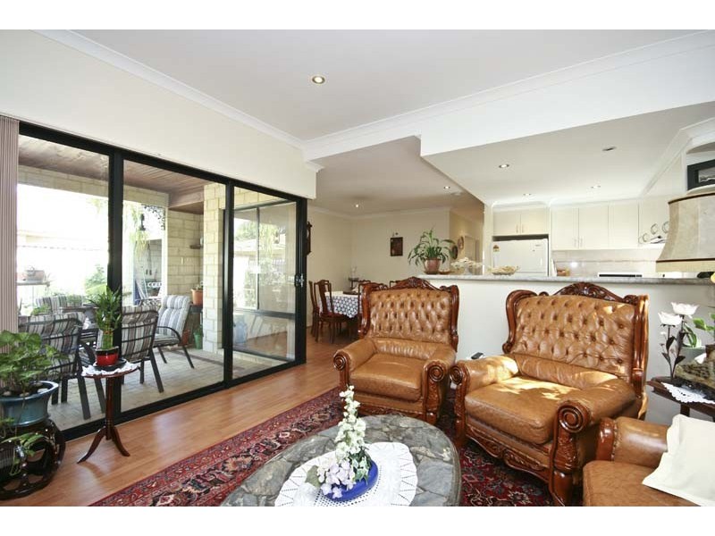 26A Sproxton Way, Embleton WA 6062