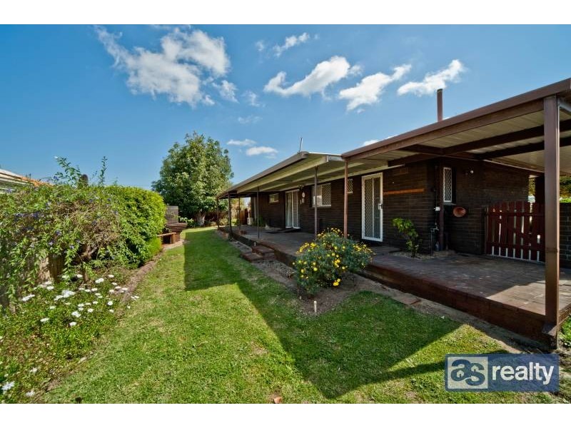 21 Ockley Square, Embleton WA 6062