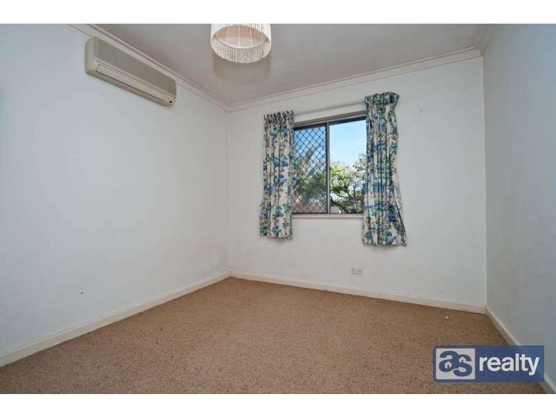 21 Ockley Square, Embleton WA 6062