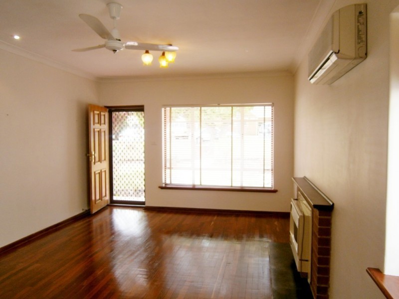 35 Lawrence Street, Bayswater WA 6053