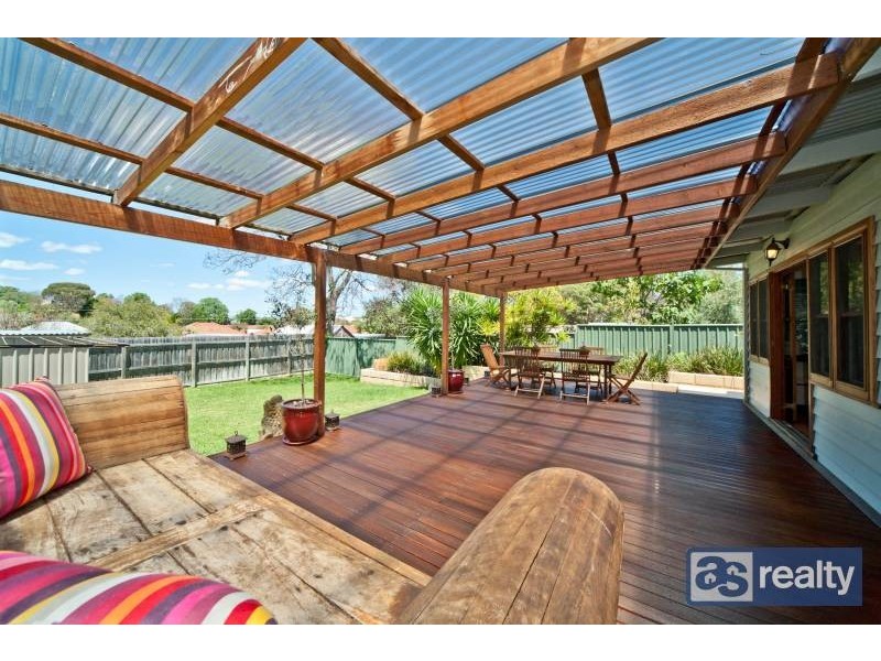 35 Kitchener Avenue, Bayswater WA 6053